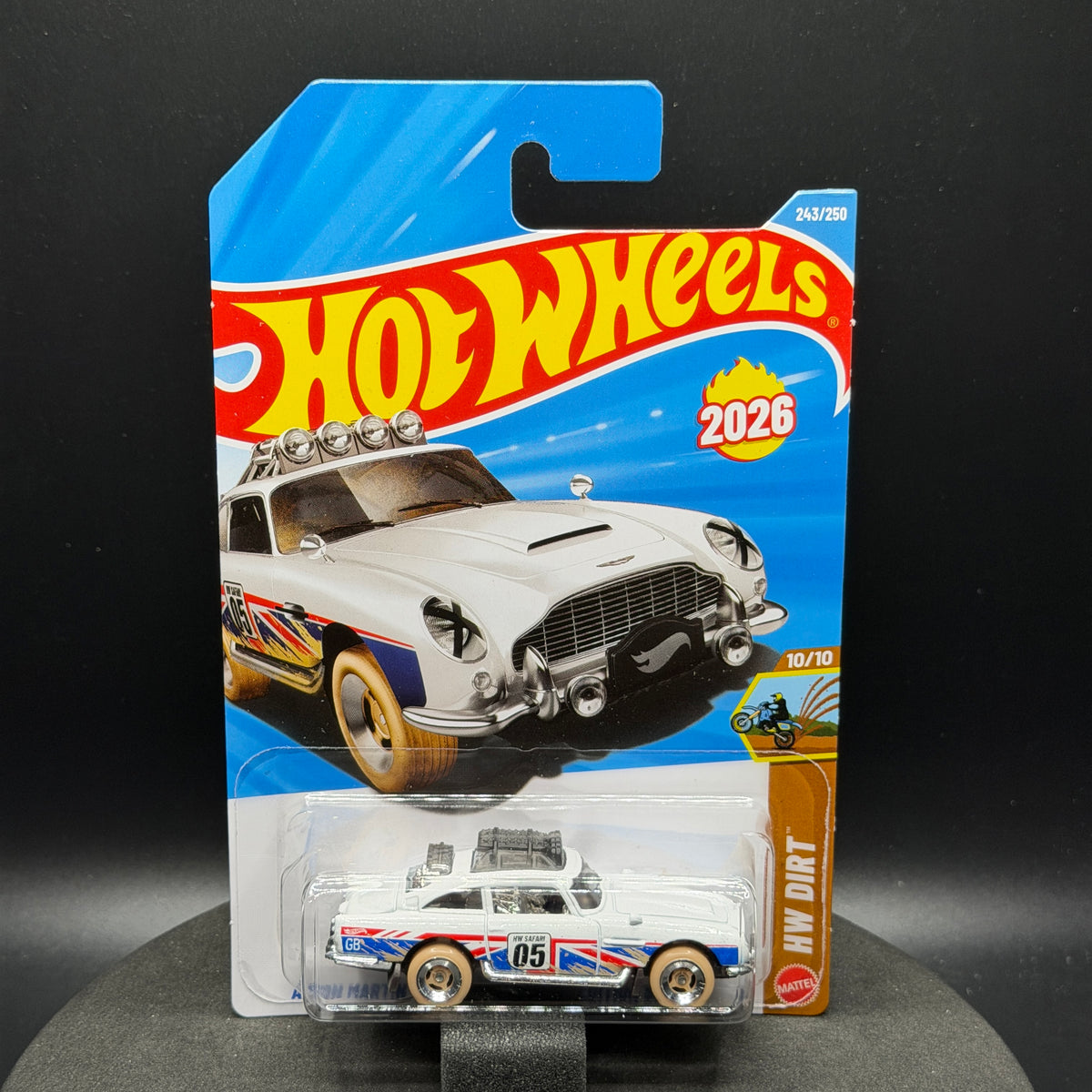 Hot Wheels Aston Martin DB5 Safari White