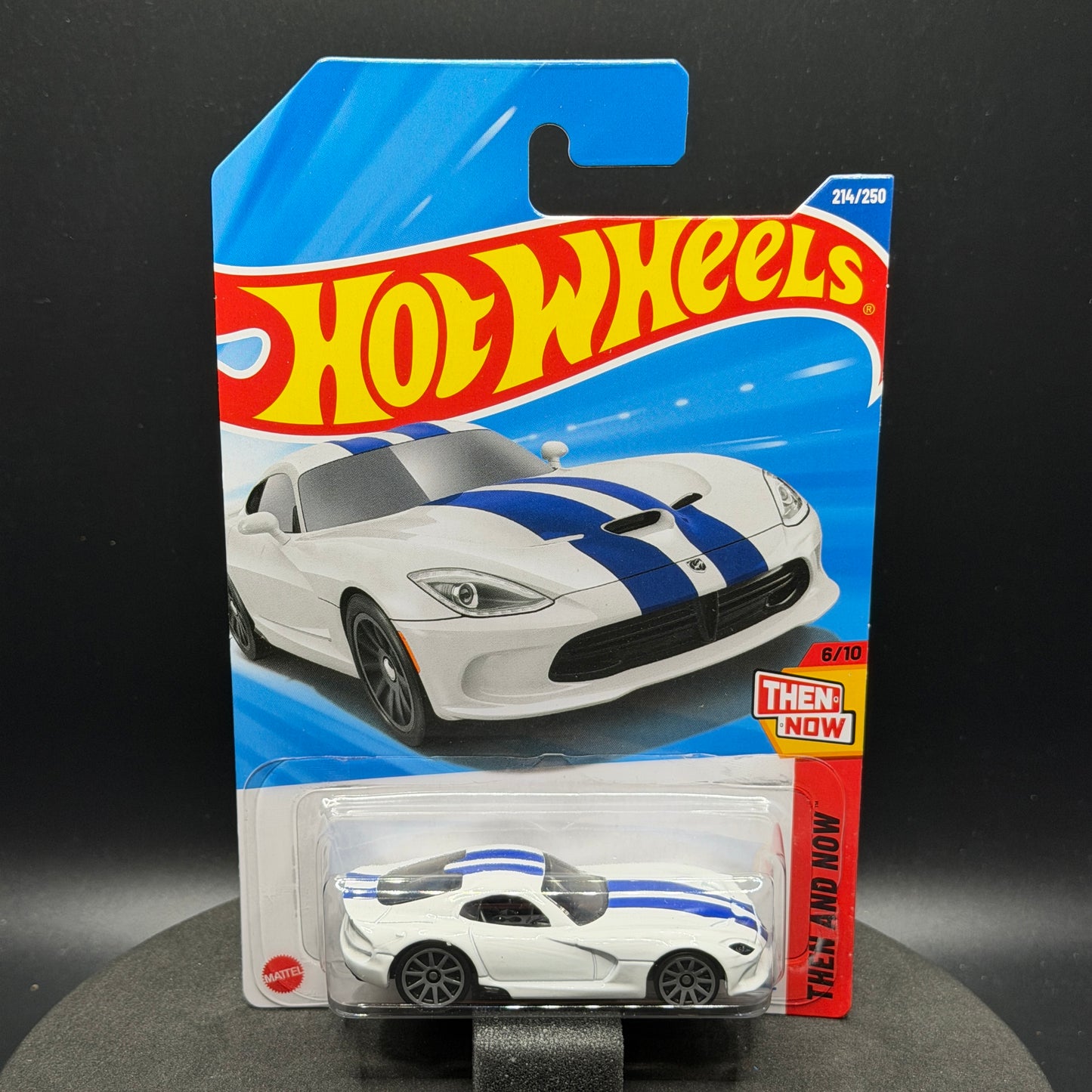 Hot Wheels 2013 SRT Viper White