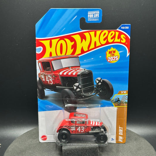 Hot Wheels ‘31 Ford Model A Custom Red