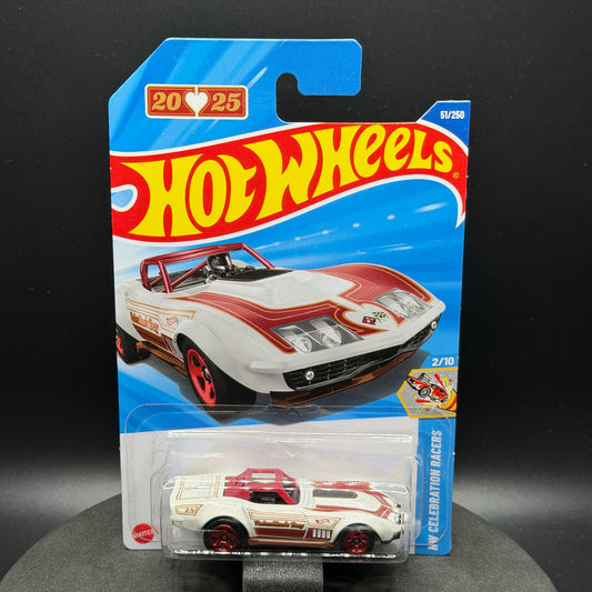 Hot Wheels ‘69 Corvette Racer White