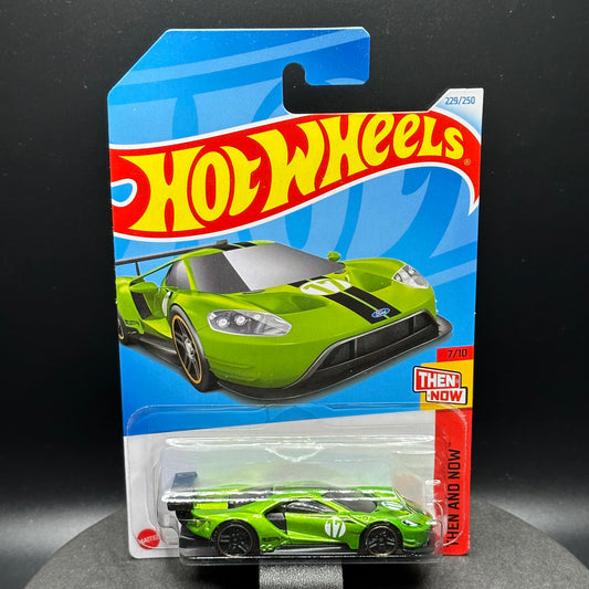 Hot Wheels 2016 Ford GT Race Green