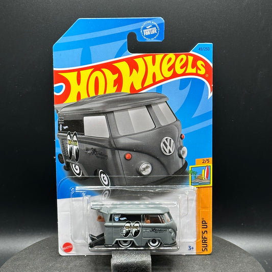 Hot Wheels Kool Kombi Moon Eyes Matte Gray