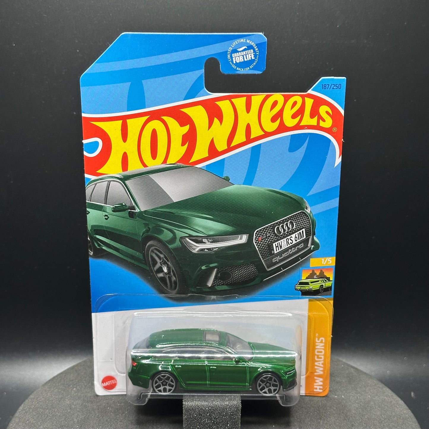 Hot Wheels ‘17 Audi RS 6 Avant Green