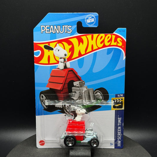Hot Wheels Snoopy Silver Wheels