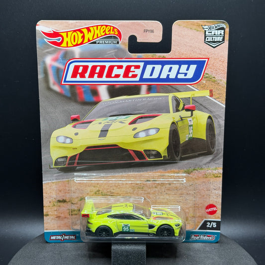 Hot Wheels Aston Martin Vantage GTE Race Day