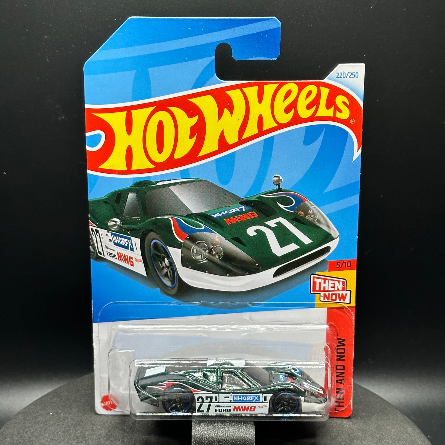 Hot Wheels ‘67 Ford GT40 Mk.IV Green