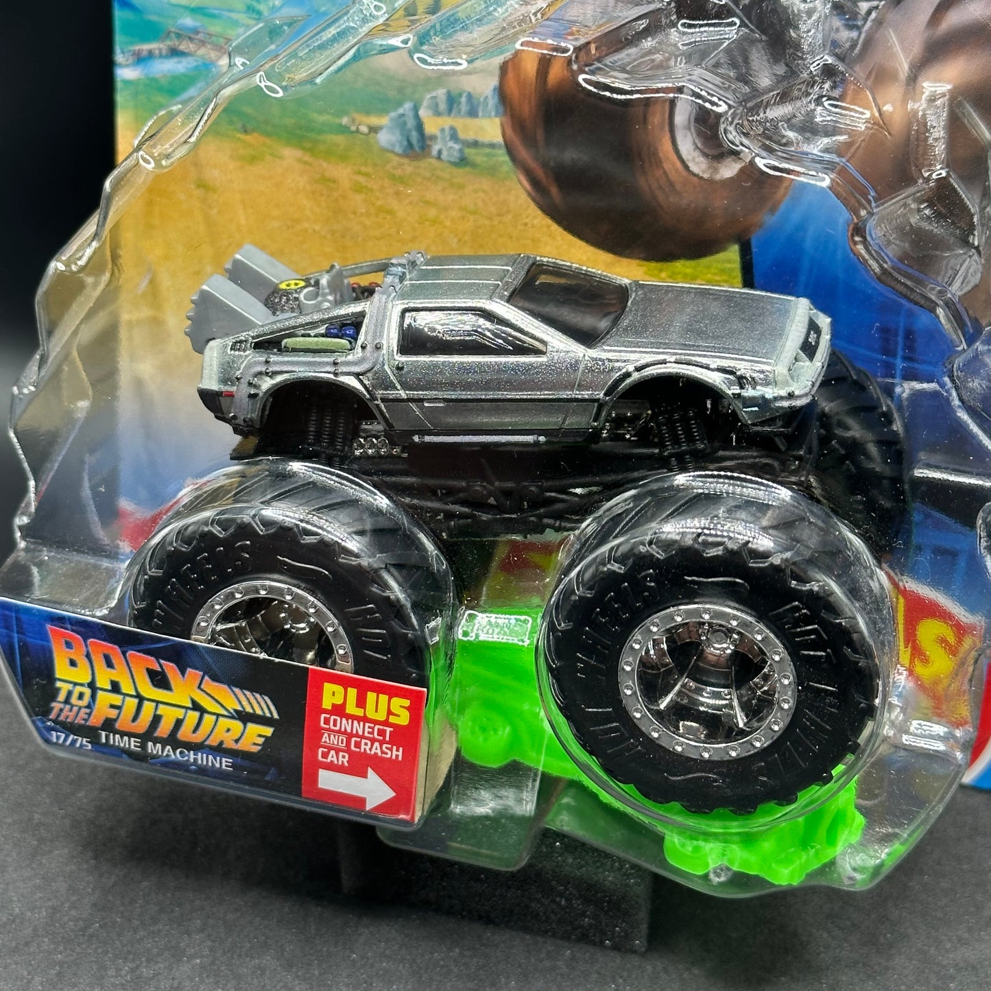 Hot Wheels Monster Trucks DeLorean