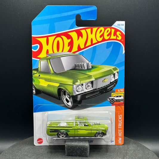 Hot Wheels Custom ‘72 Chevy Luv Green