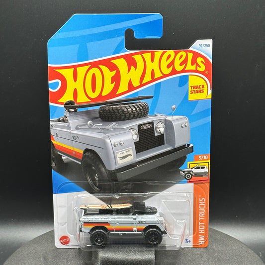 Hot Wheels Land Rover Series II Silver