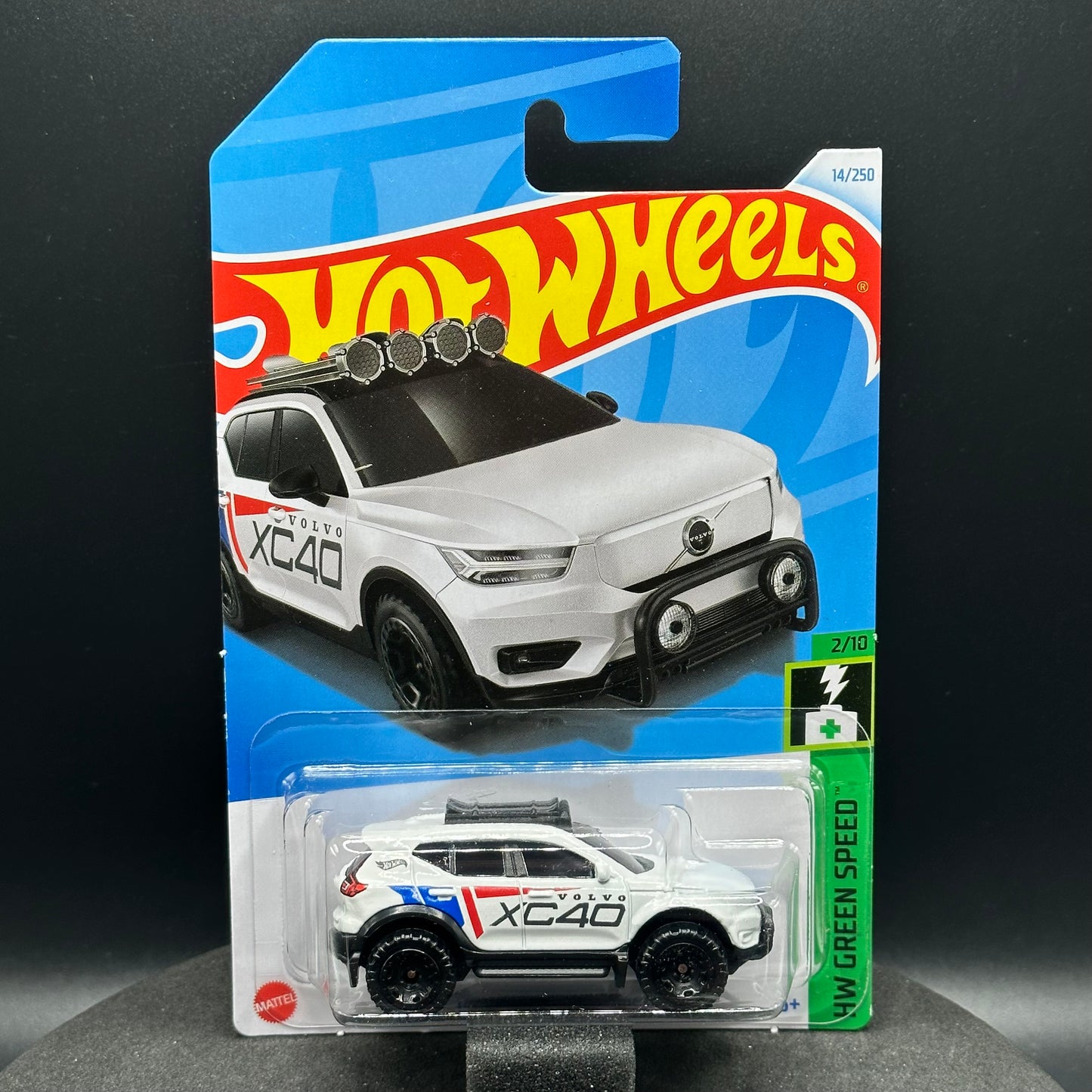 Hot Wheels Volvo XC40 Recharge White