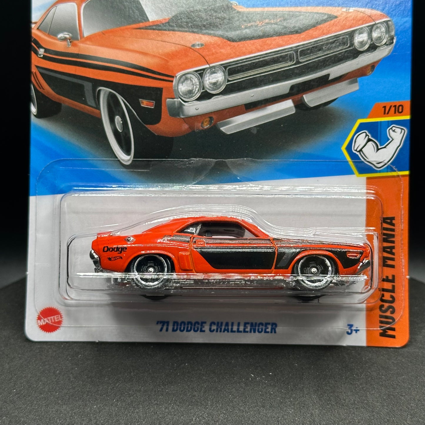 Hot Wheels ‘71 Dodge Challenger Orange