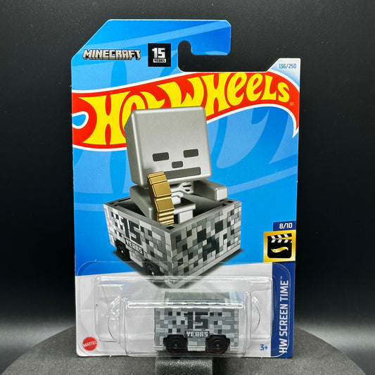 Hot Wheels Minecraft Minecart Gray