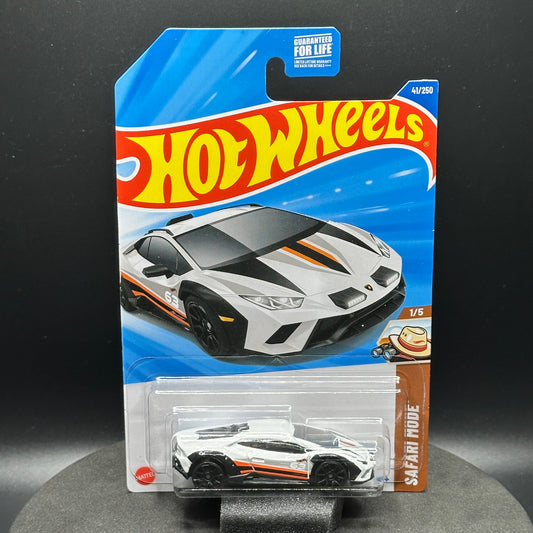 Hot Wheels Lamborghini Huracan Sterrato White