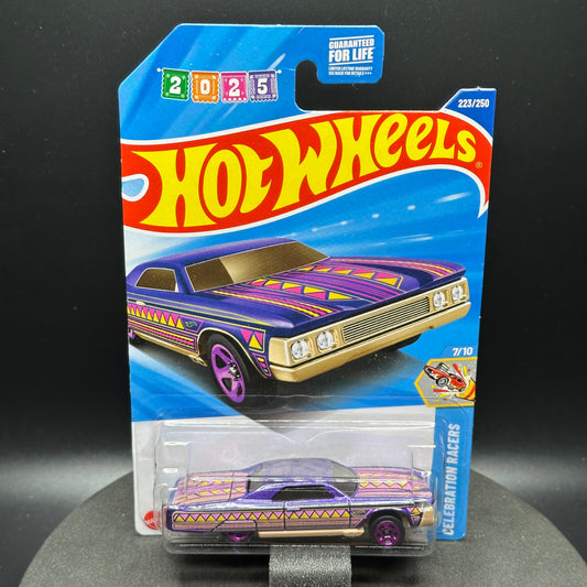 Hot Wheels Layin Lowrider Purple