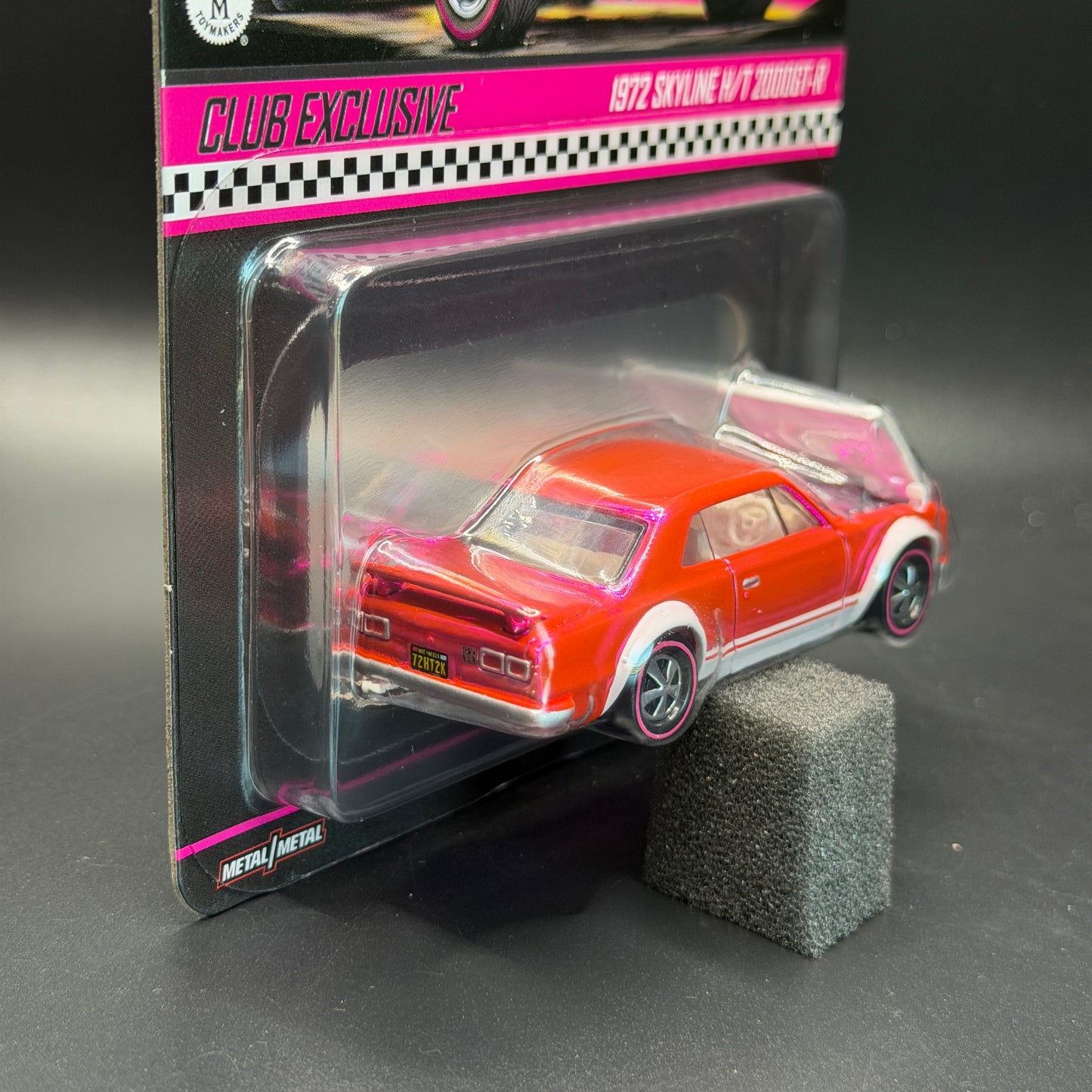 Hot Wheels RLC 1972 Skyline H/T 2000 GTR Pink