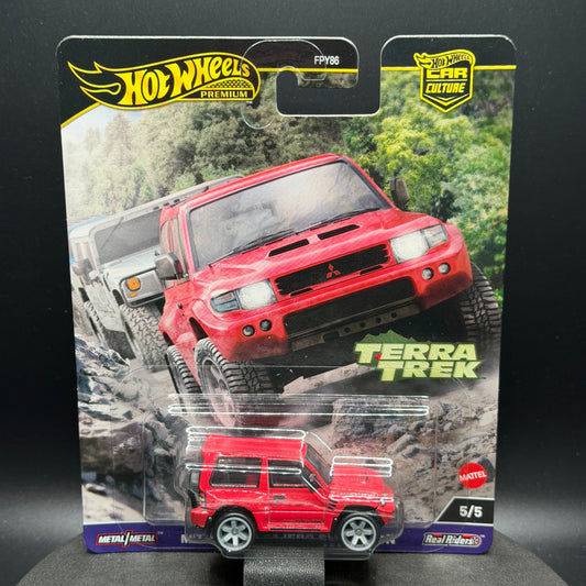 Hot Wheels Mitsubishi Pajero Evolution Terra Trek