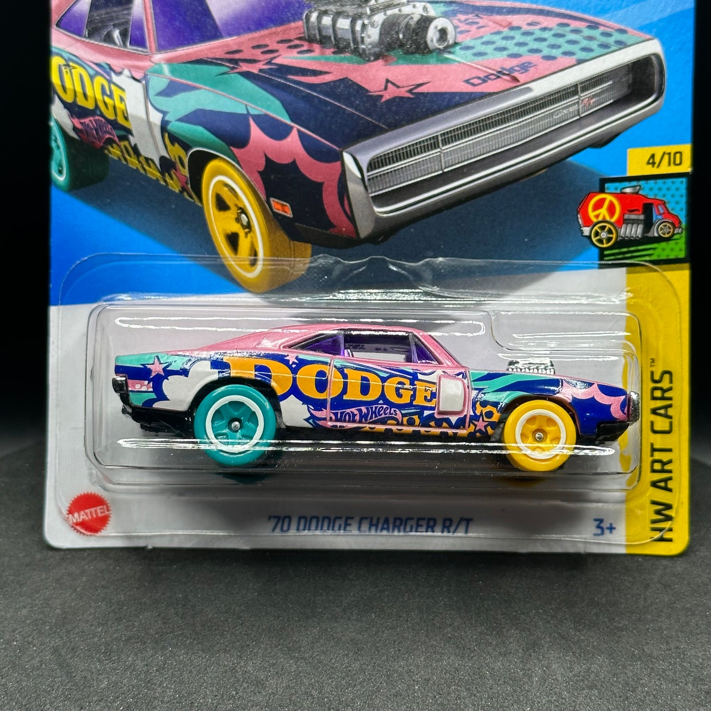 Hot Wheels ‘70 Dodge Charger R/T Pink