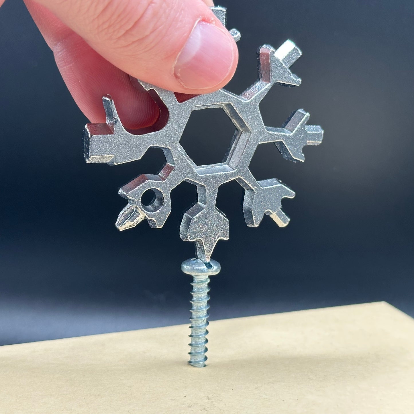 18-in-1 Snowflake Multitool